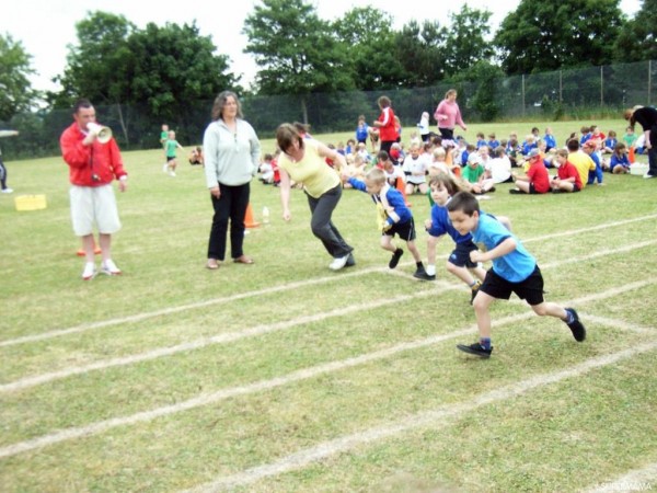 كيف نشجع الأطفال على الاستمتاع بالرياضة