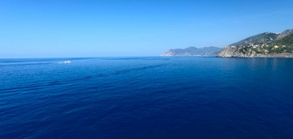 كيف يفقد البحر الأبيض المتوسط الماء