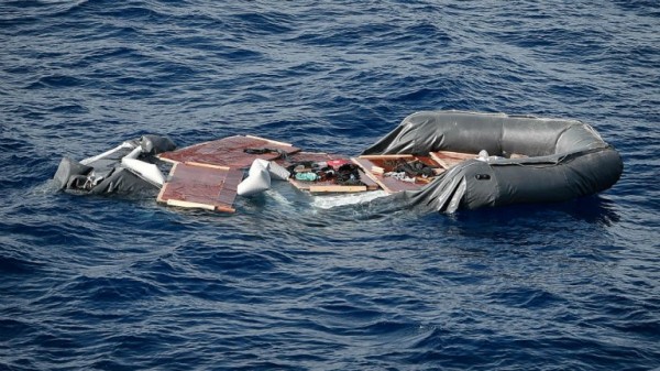 اليونان تتهم تركيا بالتسبب في غرق 4 أطفال مهاجرين