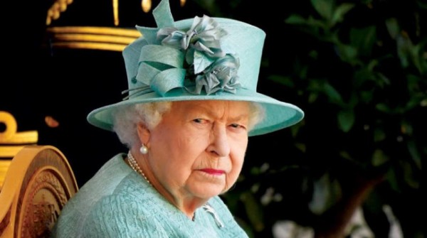 لماذا تغيبت الملكة اليزابيث عن الاحتفال بيوم الذكرى