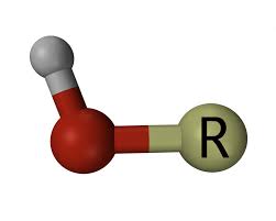 الكحول الذي يحتوي على أكثر من مجموعة هيدروكسيل ويستخدم كمضاد تجمد للوقود في الطائرات
